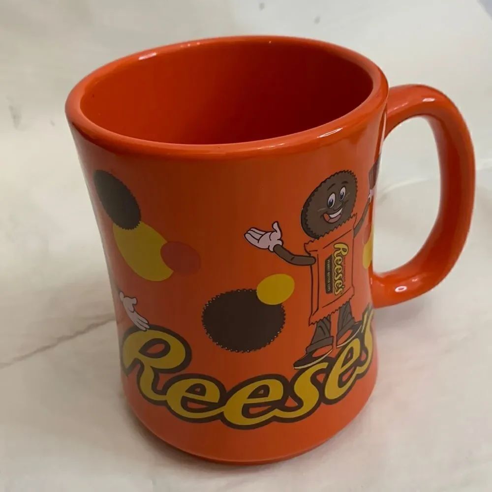 Hersheys Chocolate World Orange Brown Peanut Butter Cup Coffee Tea Cocoa Mug
